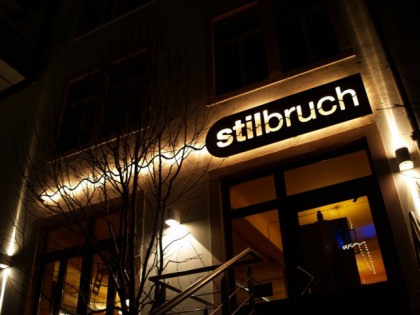 照片: Stilbruch